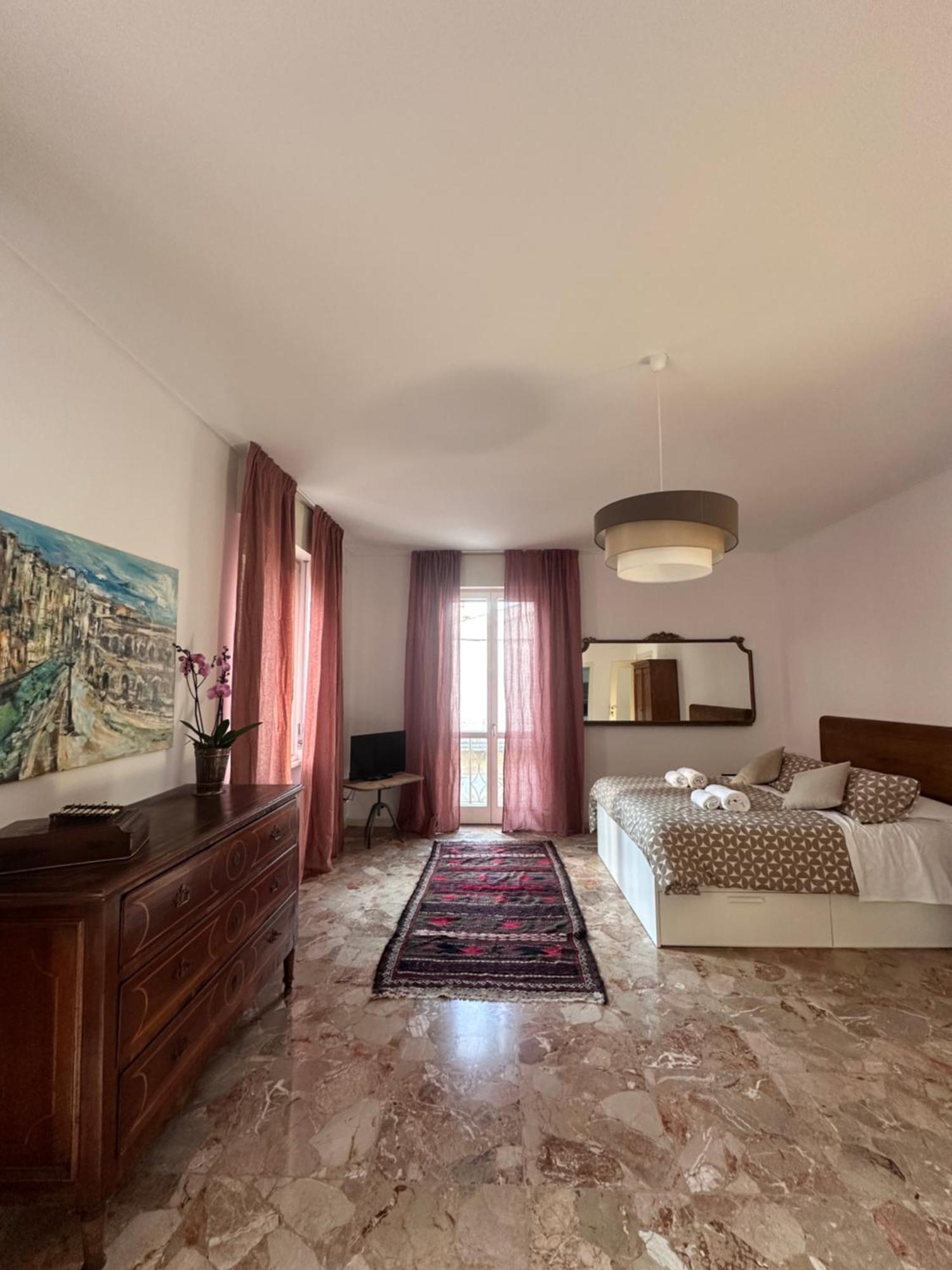 Catullo 12 Hotel Verona Buitenkant foto